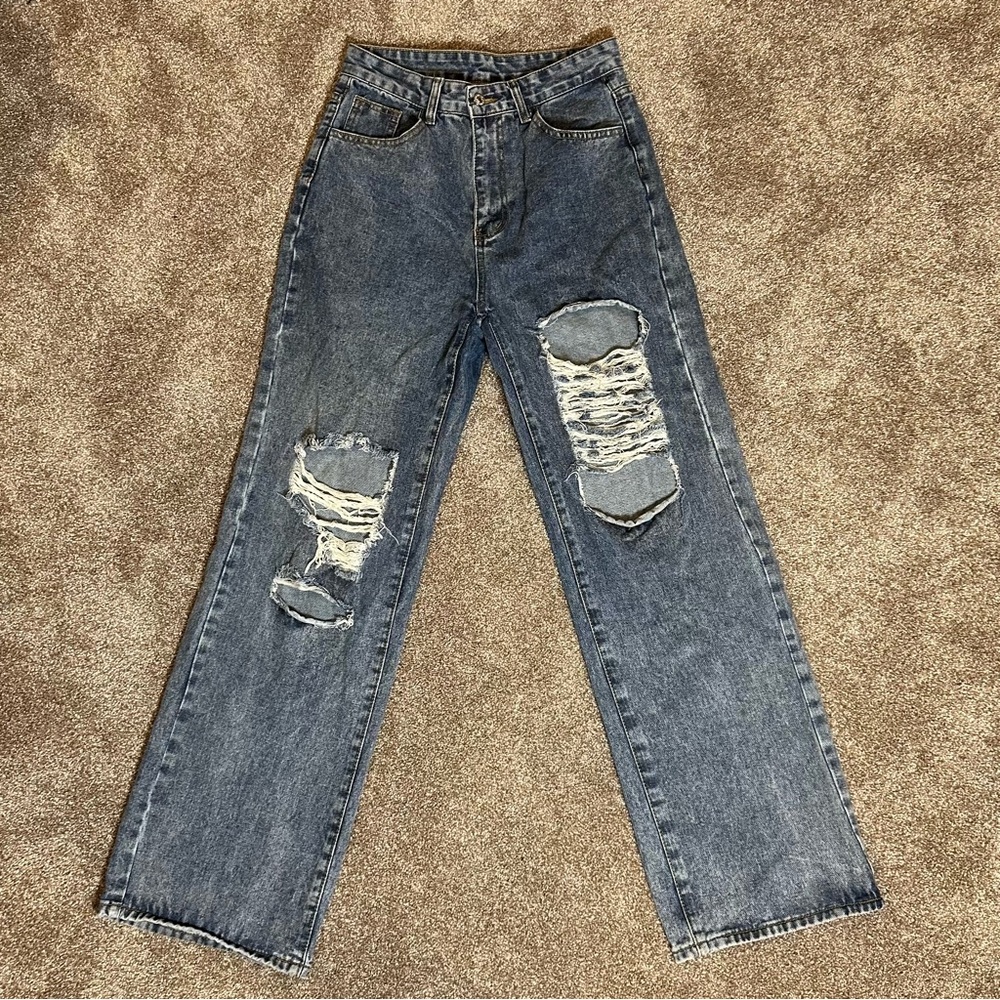 SHEIN women's Relaxed Distressed Denim Jeans